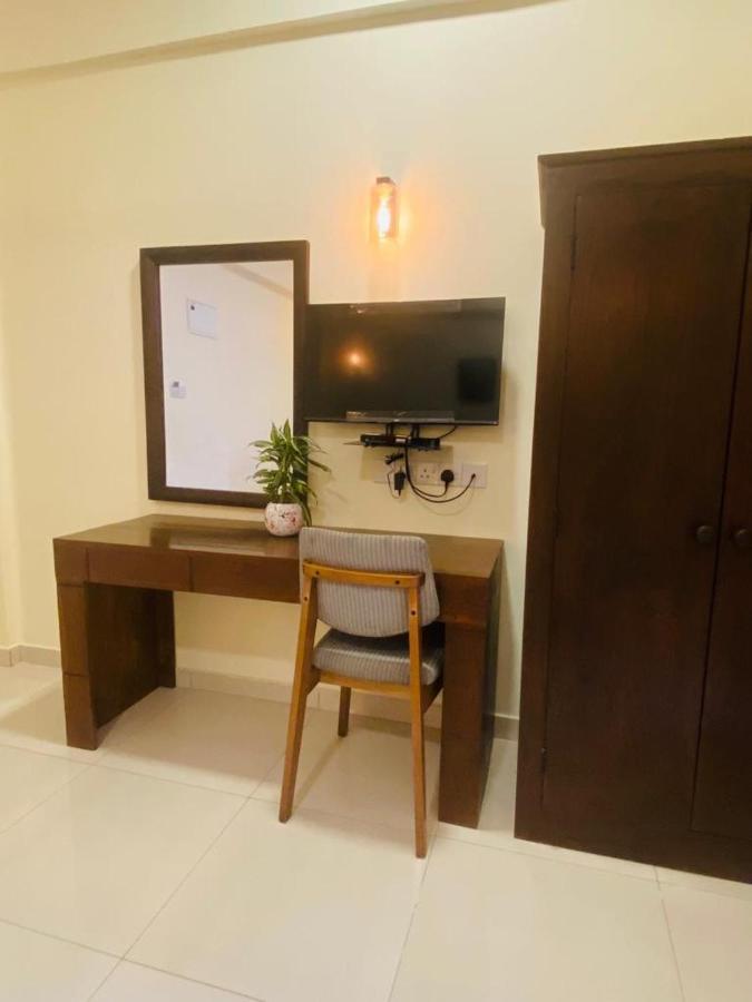 Hotel Northway Vavuniya Eksteriør bilde
